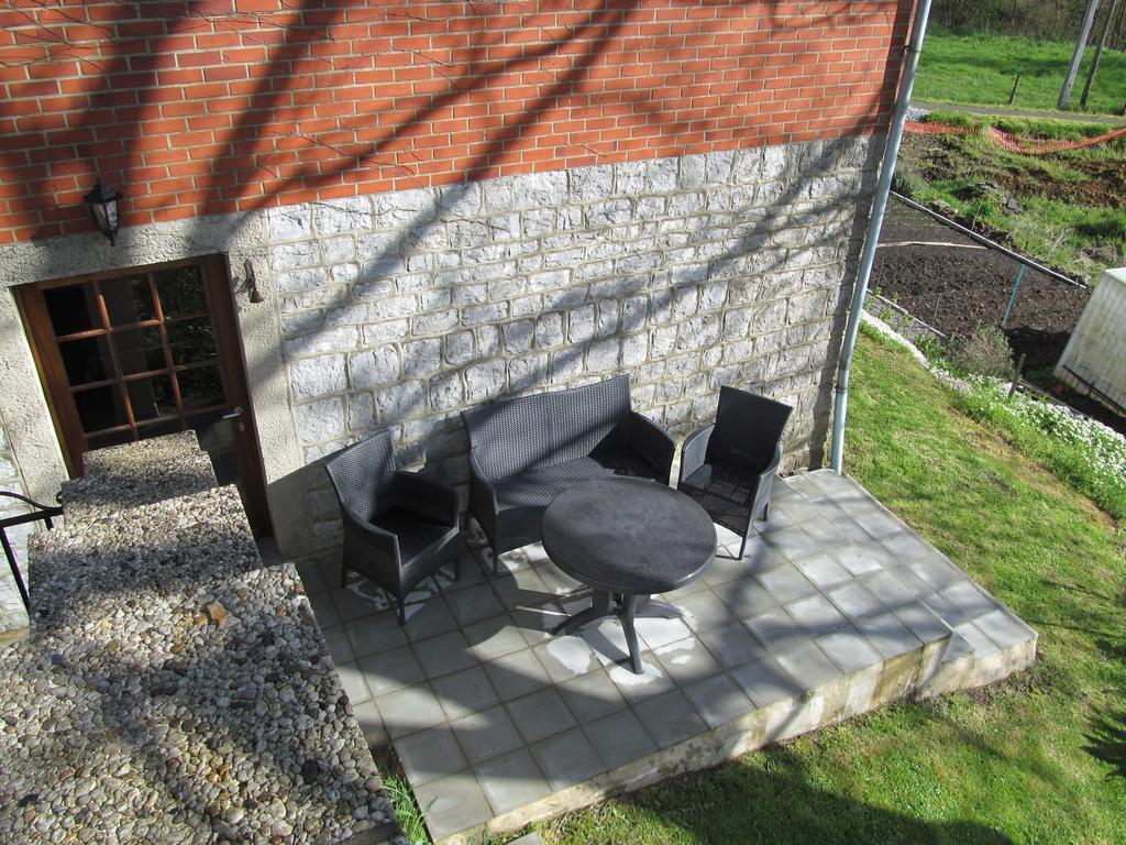 Les Chevrefeuilles Villa Walcourt Luaran gambar